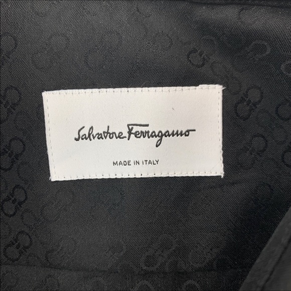 🕺HOST PICK🕺Salvatore Ferragamo Gancini Button-Down in Black - Picture 9 of 12